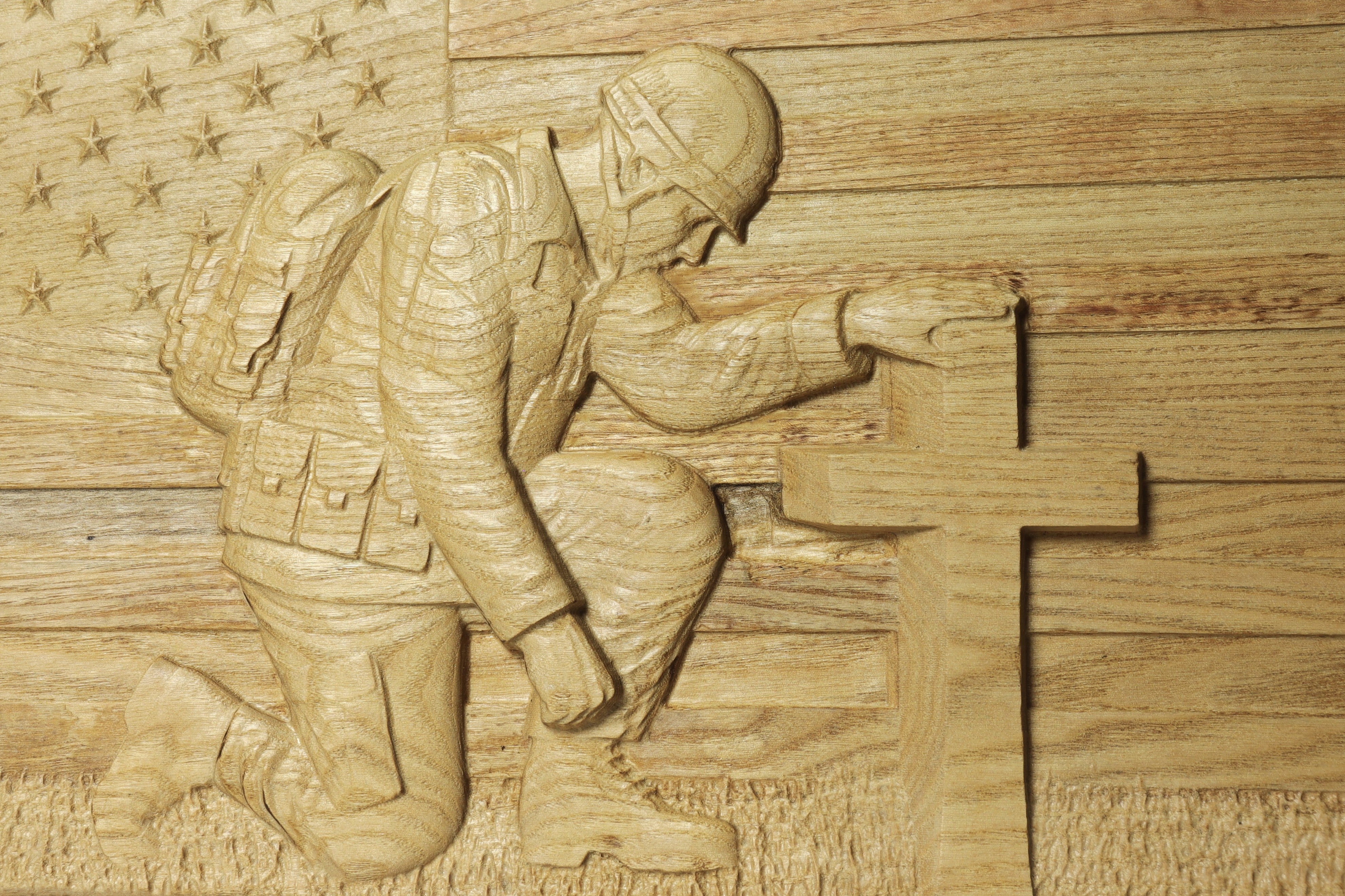 American Flag & Kneeling Soldier 3D STL | Battlefield Cross Relief for CNC Router – Patriotic Veterans Tribute Carving