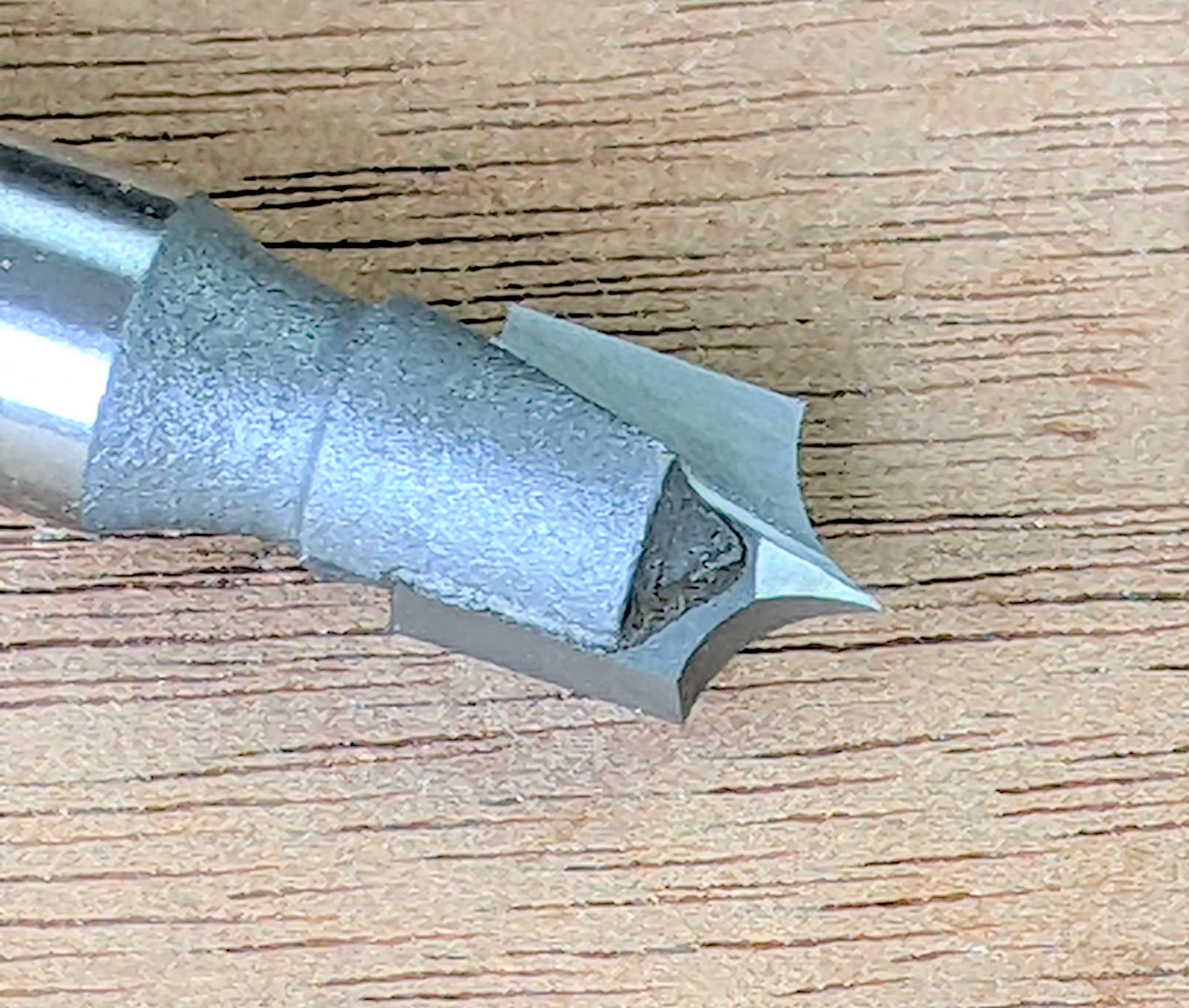 1/8" radius roundover bit for rounding cnc router projects