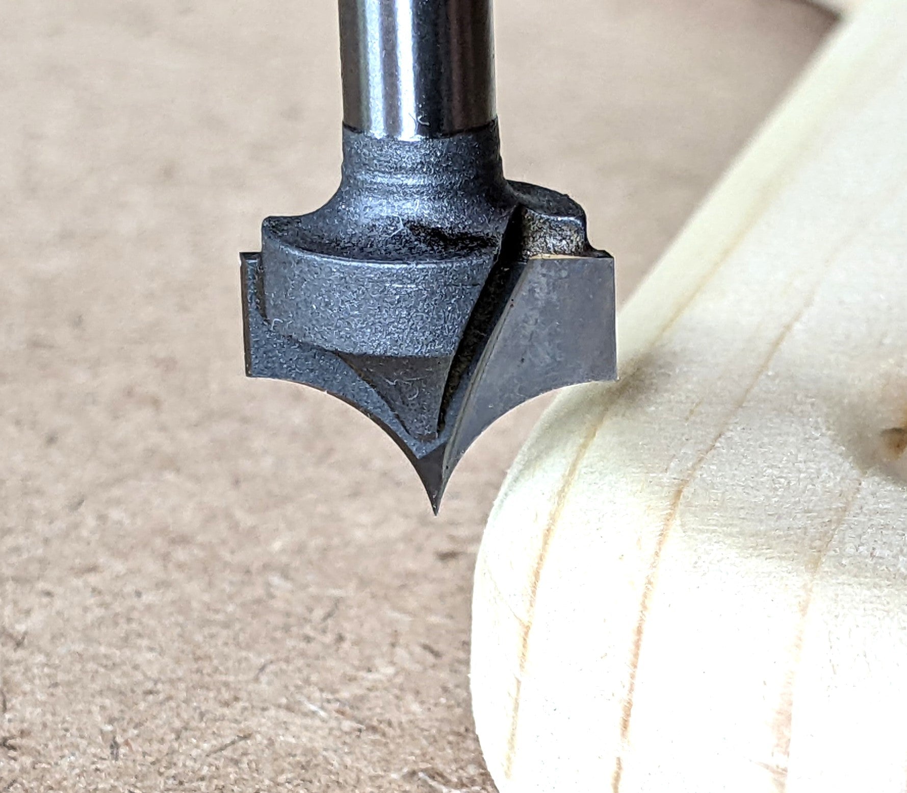 1/4" radius round over bit with 1/4" shank for cnc router pizza peel projects