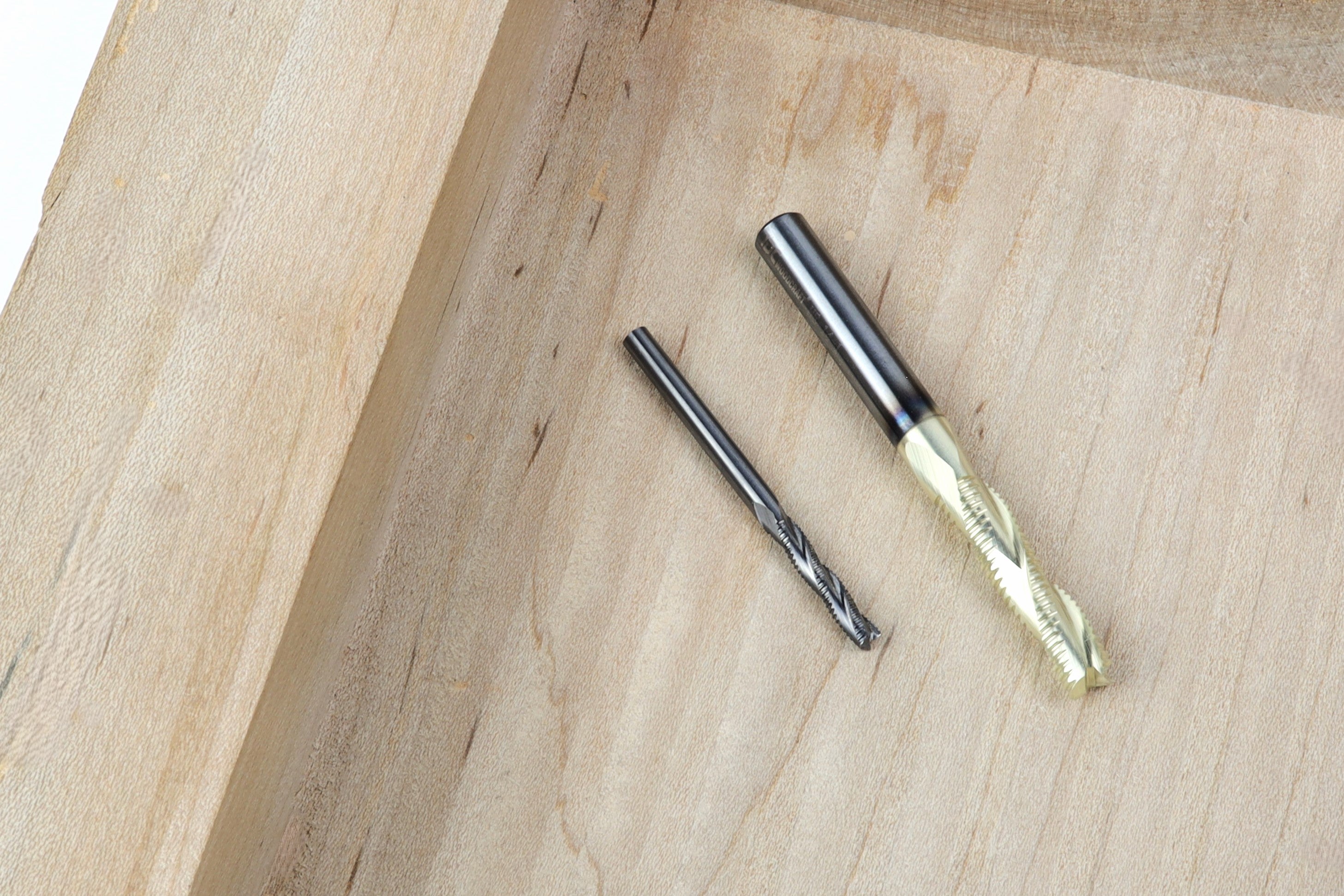Saw Router Roughing Bit BEAST-BADGER Set, 2 High-Speed Roughing CNC Router Bits, 1/8 & 1/4 Sha ...