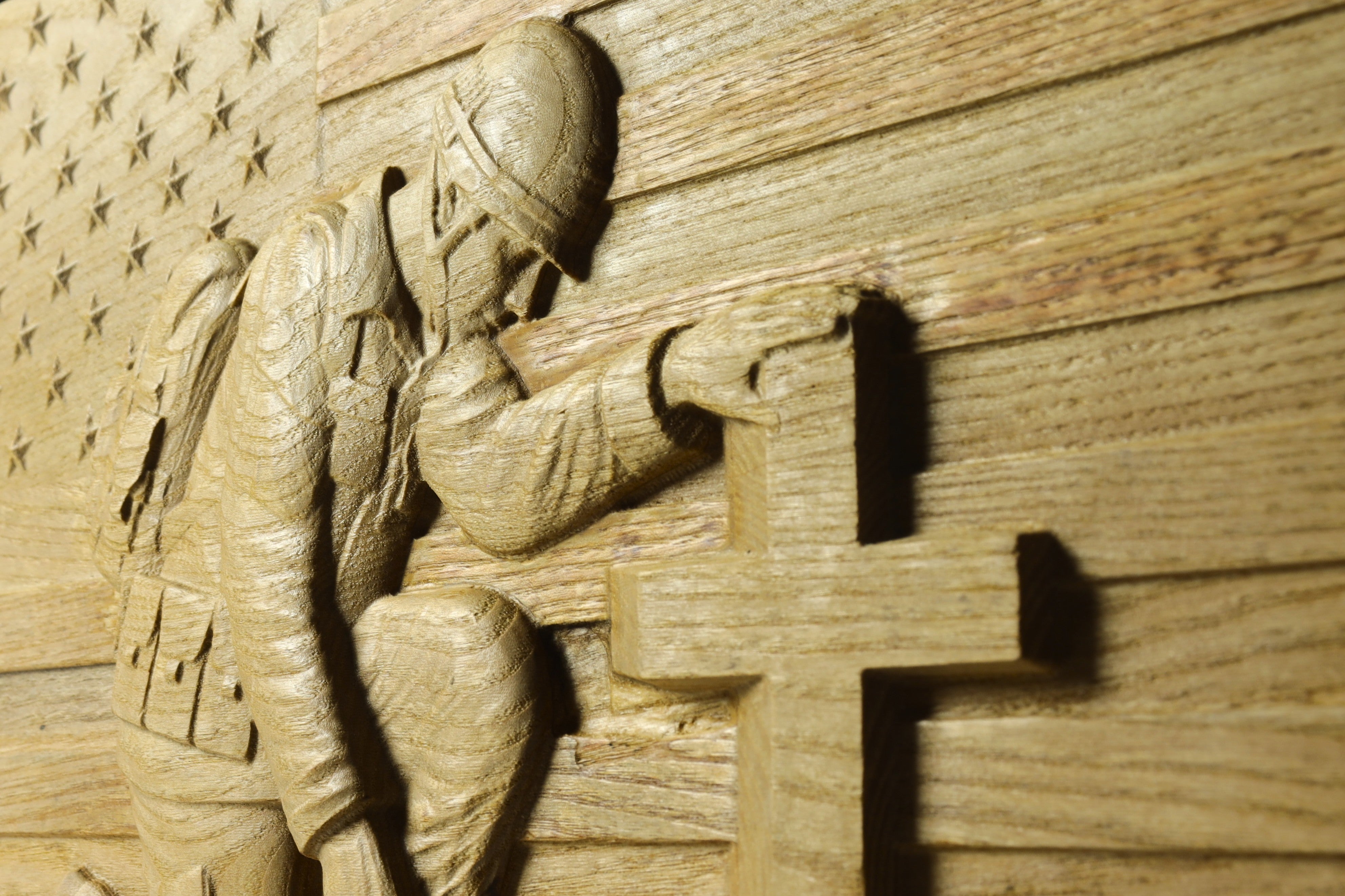 American Flag & Kneeling Soldier 3D STL | Battlefield Cross Relief for CNC Router – Patriotic Veterans Tribute Carving