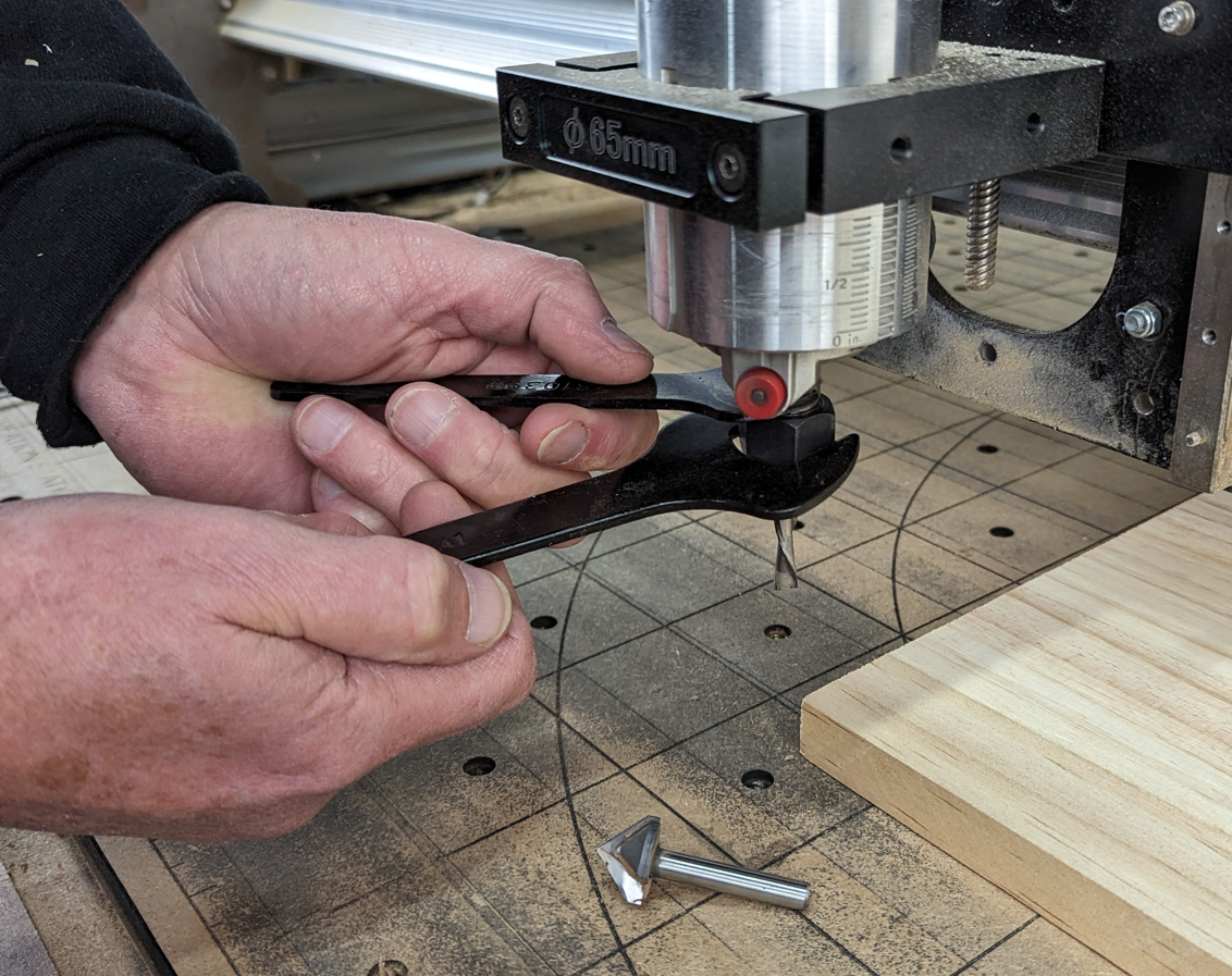 The Faster Way To Change Router Bits IDC Woodcraft